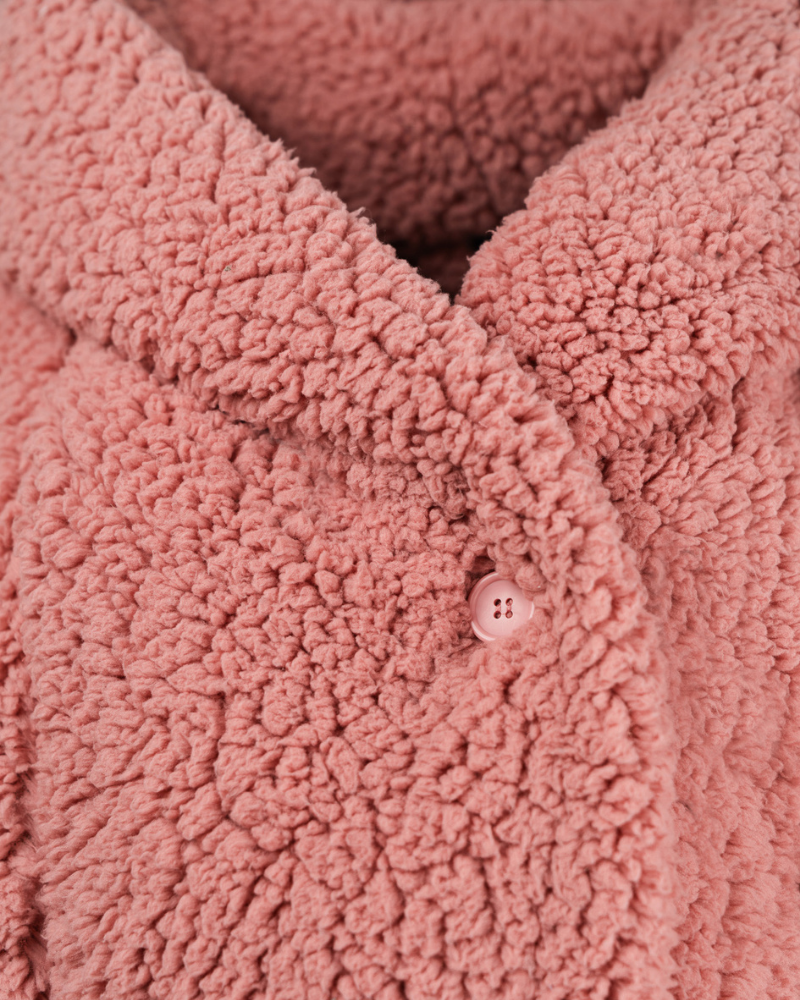 romantic rose cropped lounger in sherpa