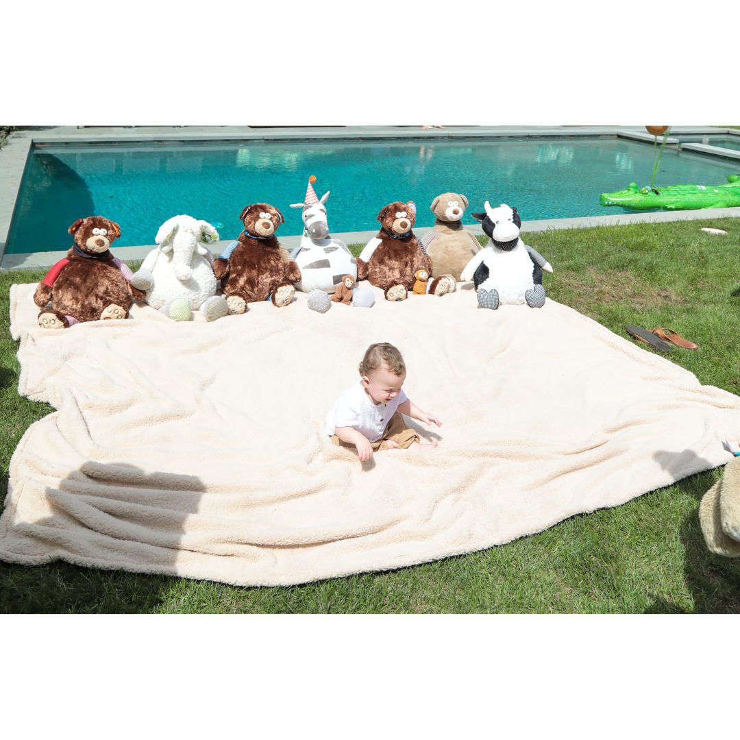 10' x 10' Oversized Family Blanket