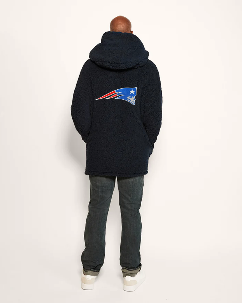 New England Patriots Lounger in 2XL/3XL | Soft Sherpa Hoodies