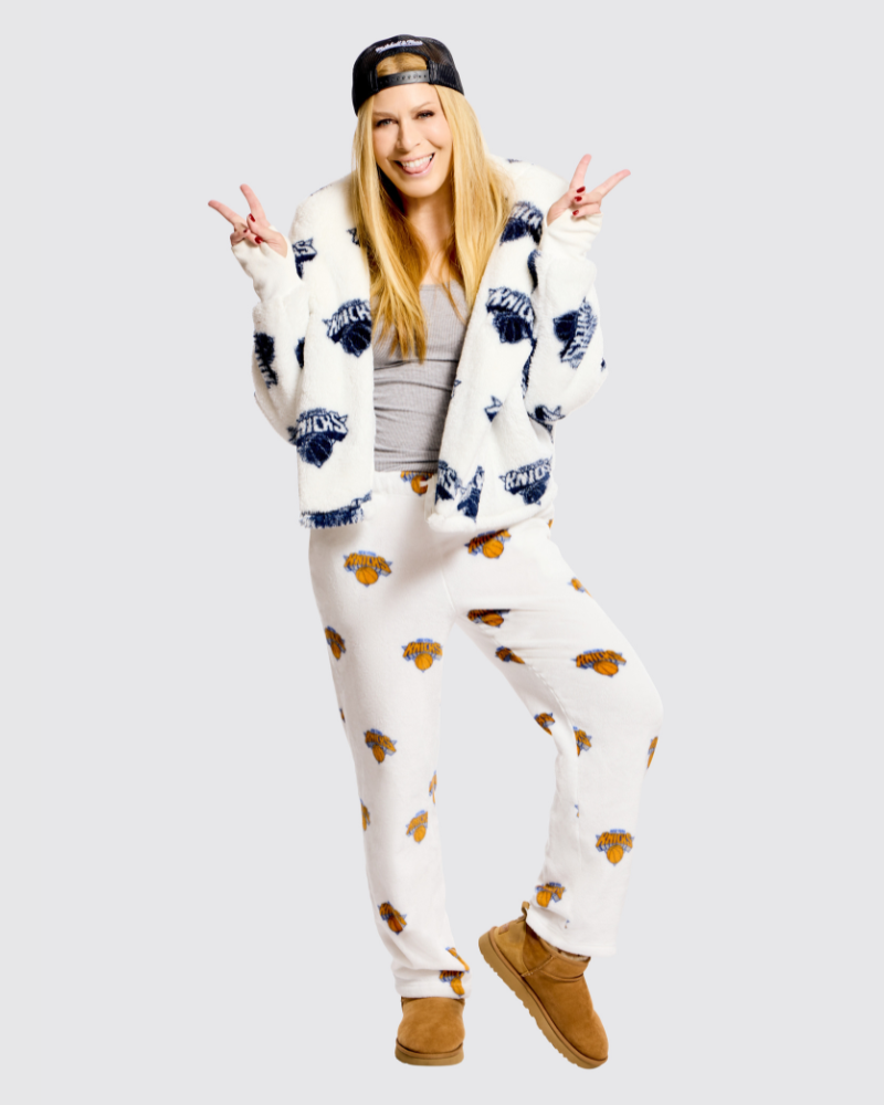 New York Knicks All Over Print Unisex Plush Pant - White
