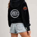 New York Knicks 2026 NBA Champions Remix Logo Cropped Lounger Lite Jacket - Black