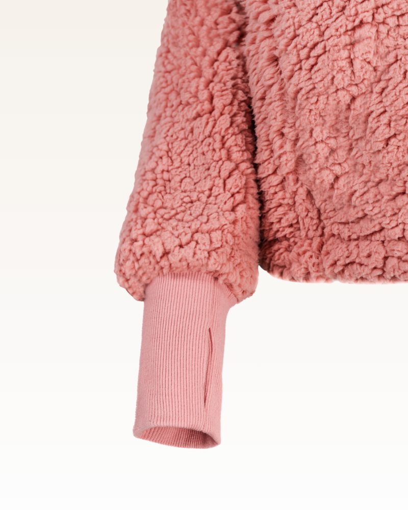 romantic rose cropped lounger in sherpa