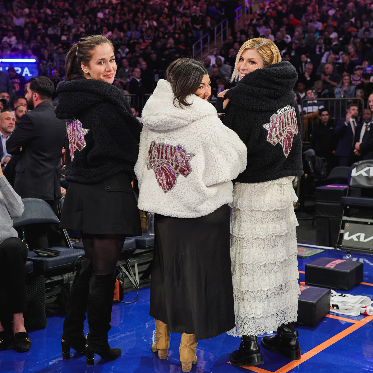 New York Knicks Hand Cut Crystal Limited Edition Cropped Lounger